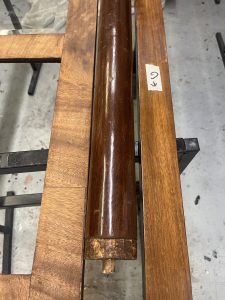 Recherche chromatique pour la restauration d'une armoire Empire par l'atelier Roba